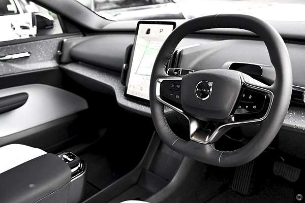 2025 Volvo EX30 Twin Motor Performance Ultra