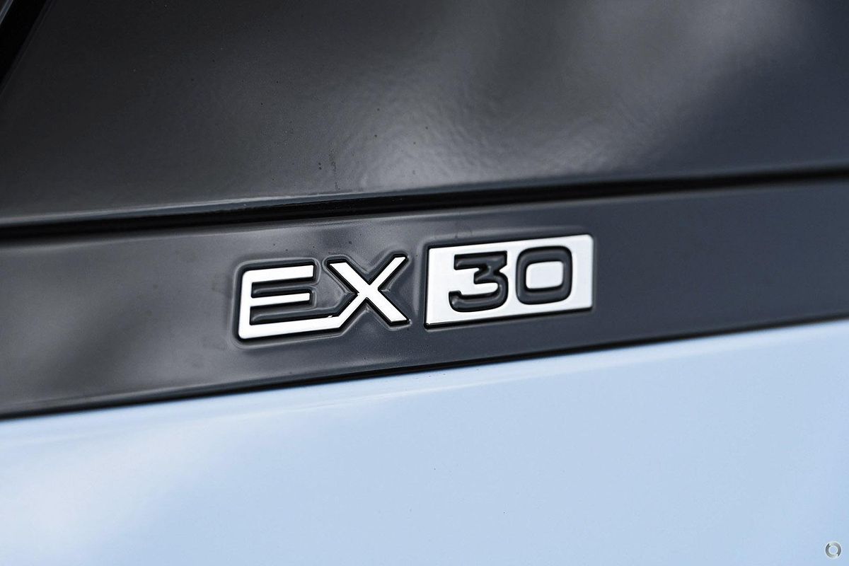 2025 Volvo EX30 Twin Motor Performance Ultra