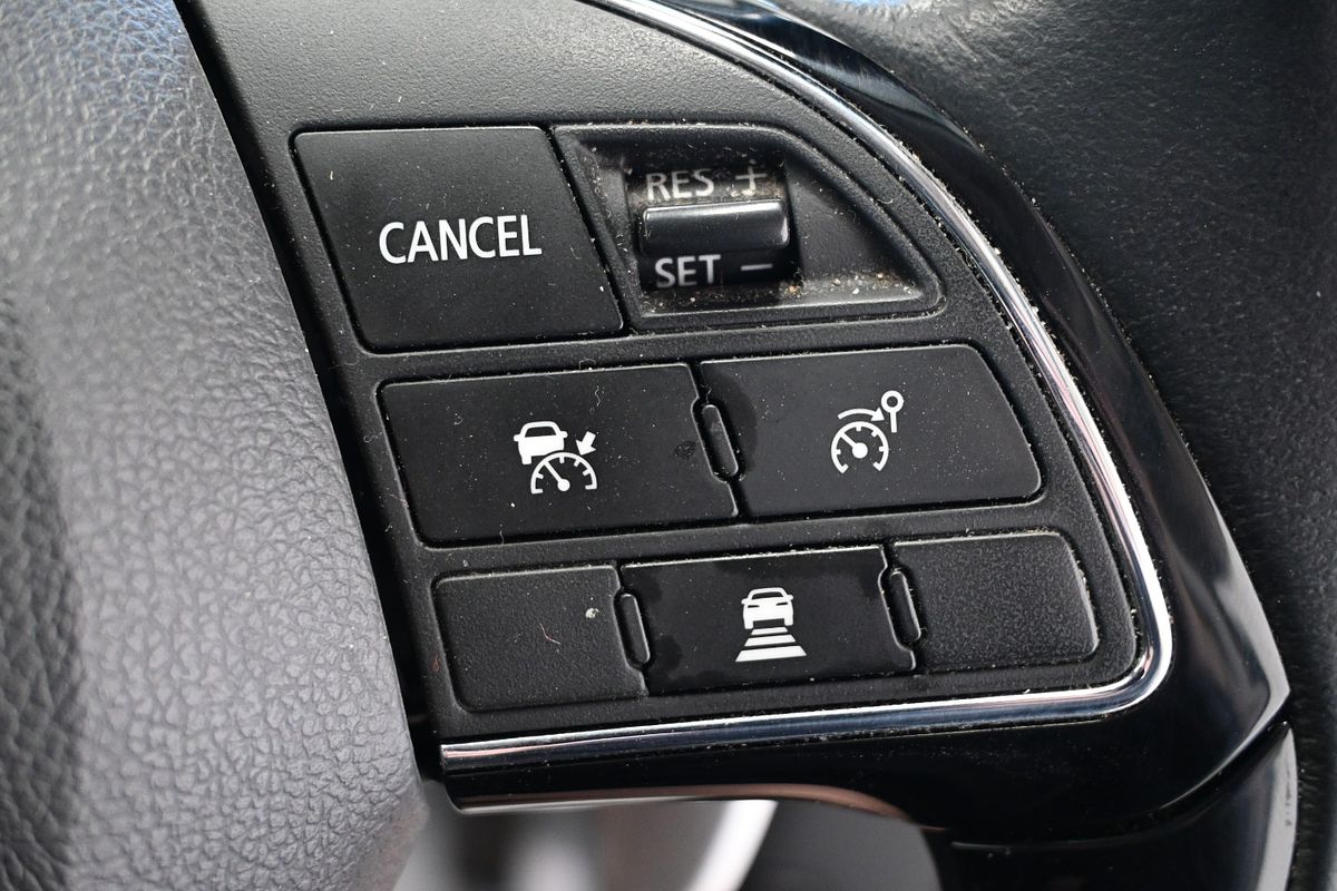 2021 Mitsubishi Outlander Exceed ZL