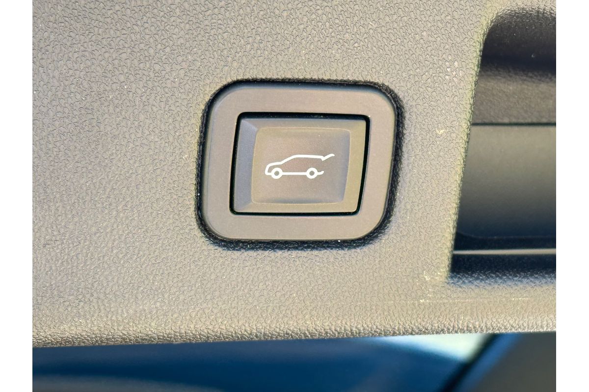 2018 Holden Equinox LTZ-V EQ