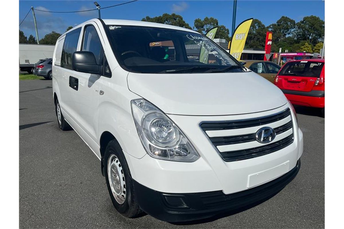 2015 Hyundai iLOAD CREW TQ MY15