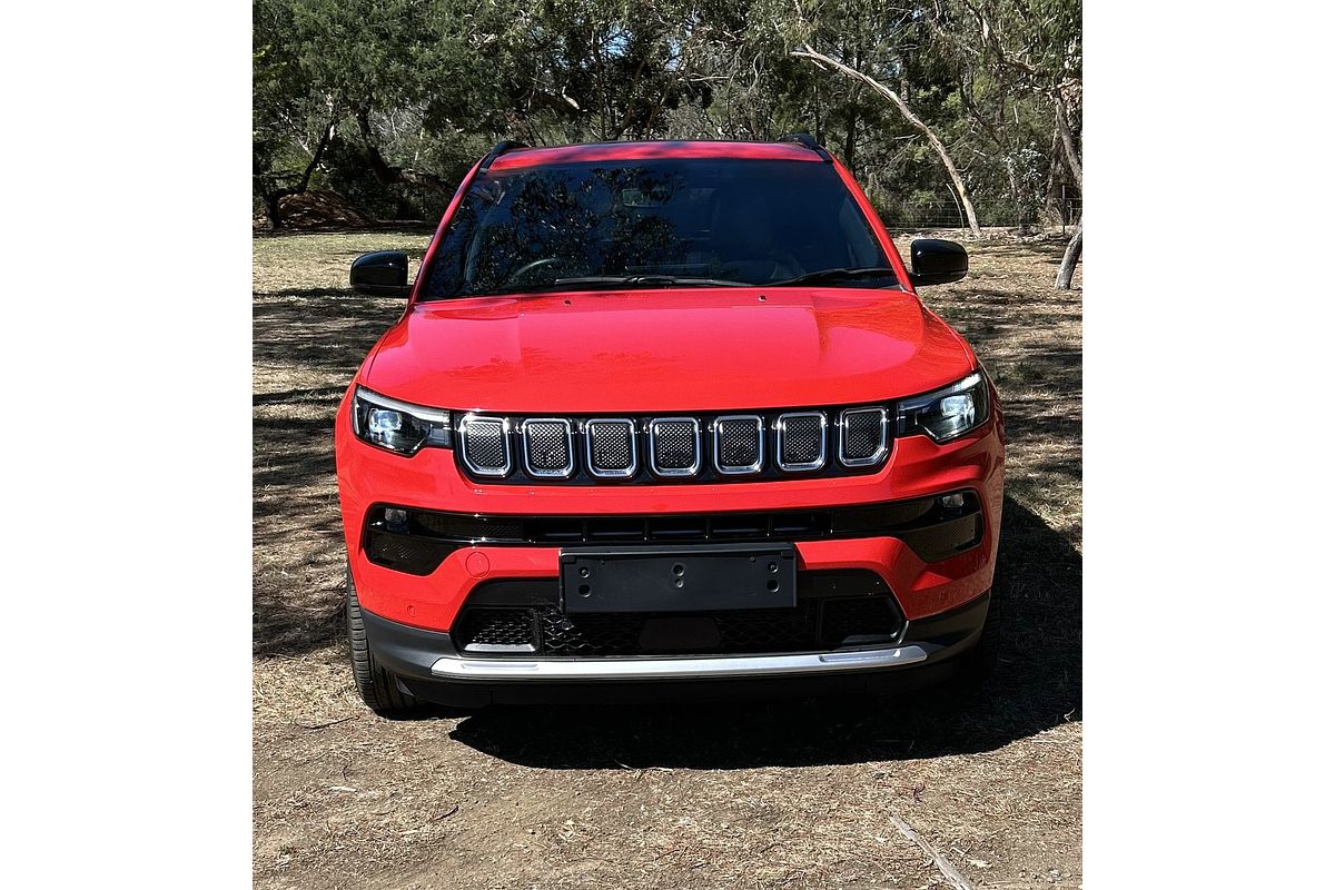 2023 Jeep Compass Limited M6