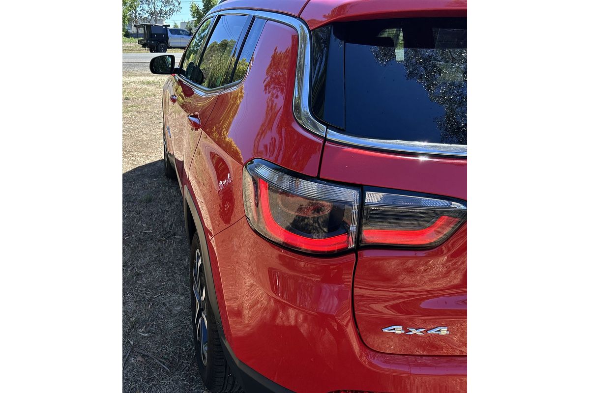 2023 Jeep Compass Limited M6