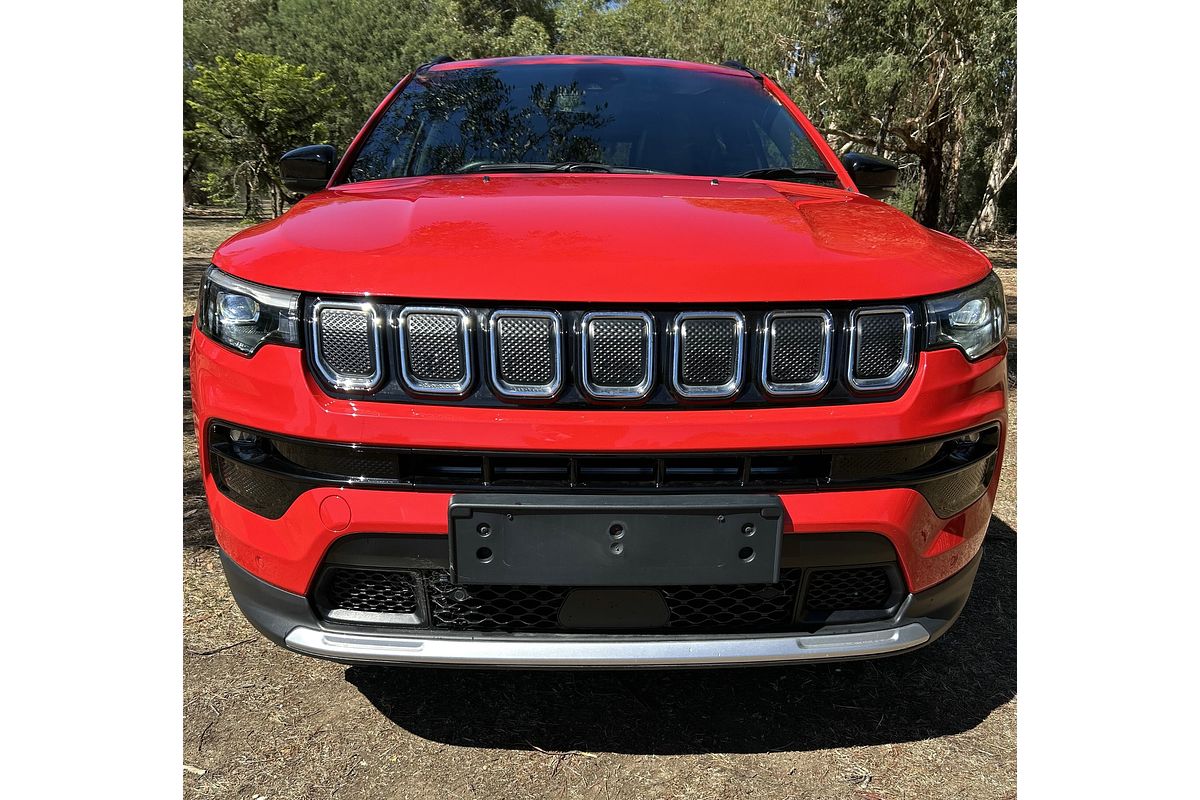 2023 Jeep Compass Limited M6