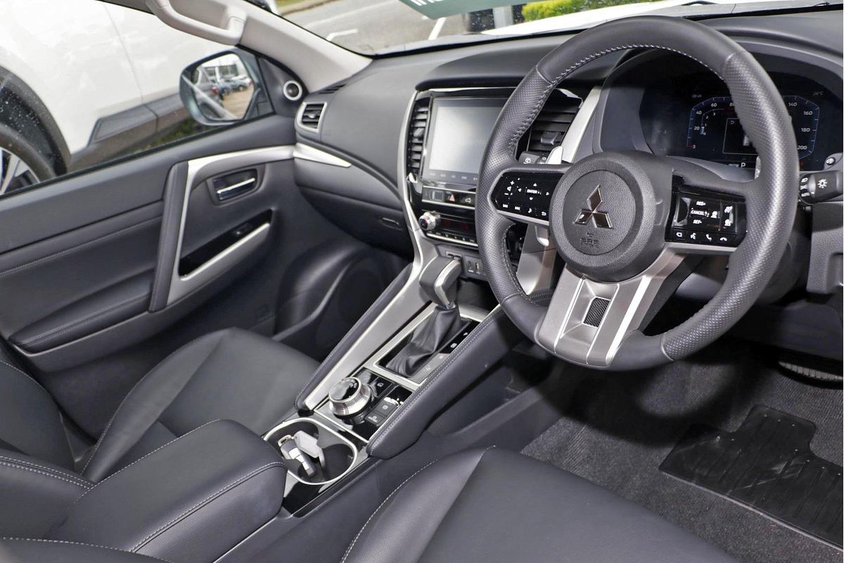 2024 Mitsubishi Pajero Sport Exceed QG