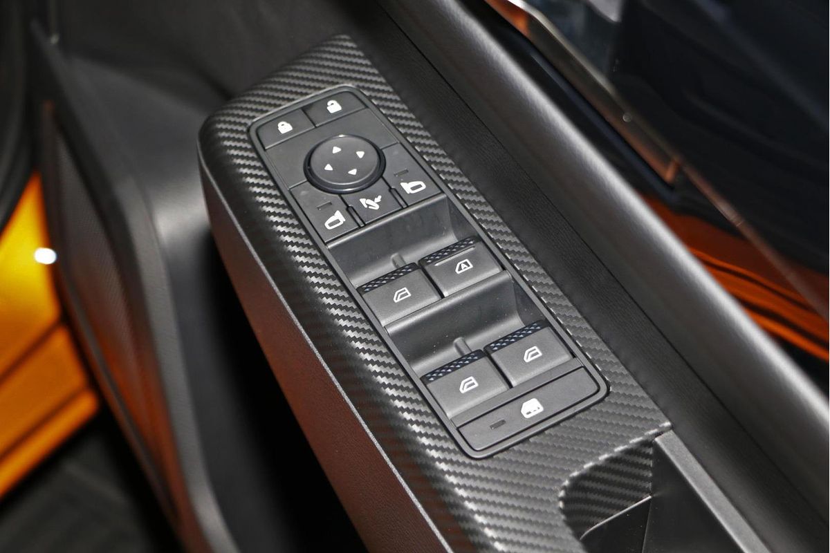2024 Mitsubishi Triton GSR MV 4X4