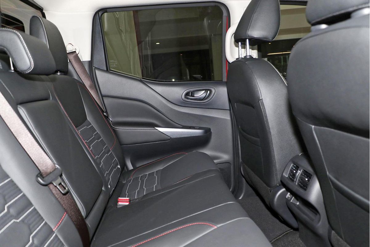 2024 Nissan Navara PRO-4X D23 4X4