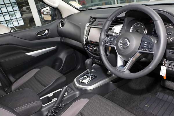 2024 Nissan Navara ST D23 4X4