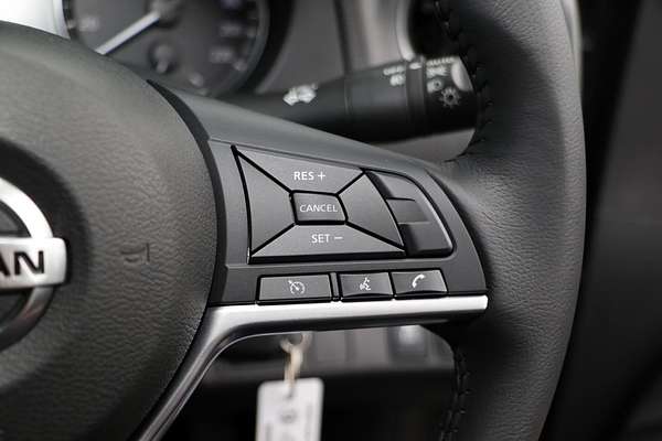 2024 Nissan Navara ST D23 4X4