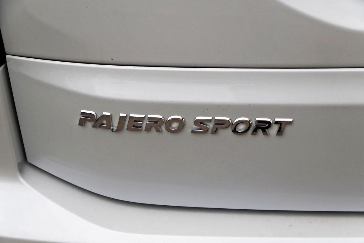 2024 Mitsubishi Pajero Sport Exceed QG