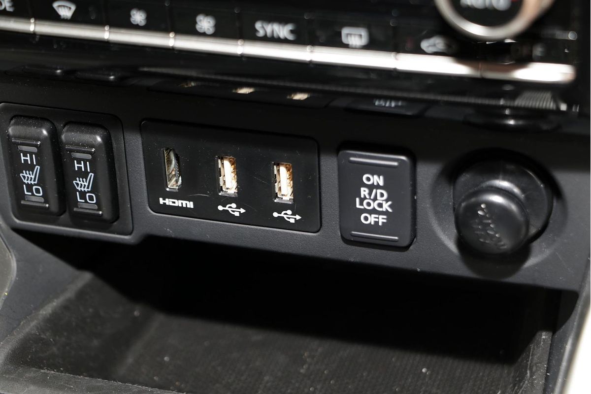 2024 Mitsubishi Pajero Sport Exceed QG