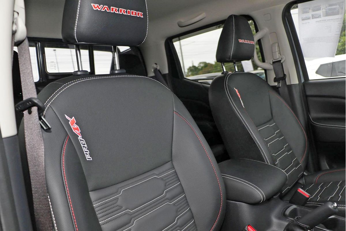 2024 Nissan Navara PRO-4X Warrior D23 4X4