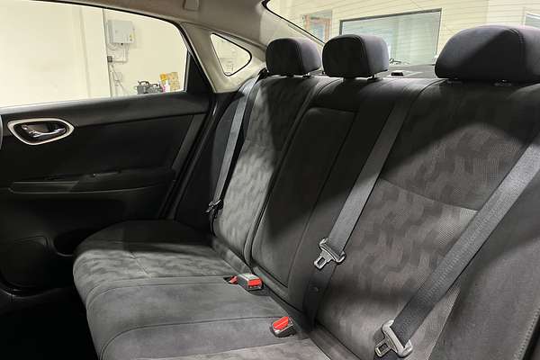 2015 Nissan Pulsar ST B17 Series 2