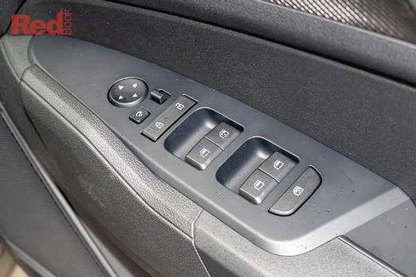 2025 Kia Sportage S NQ5