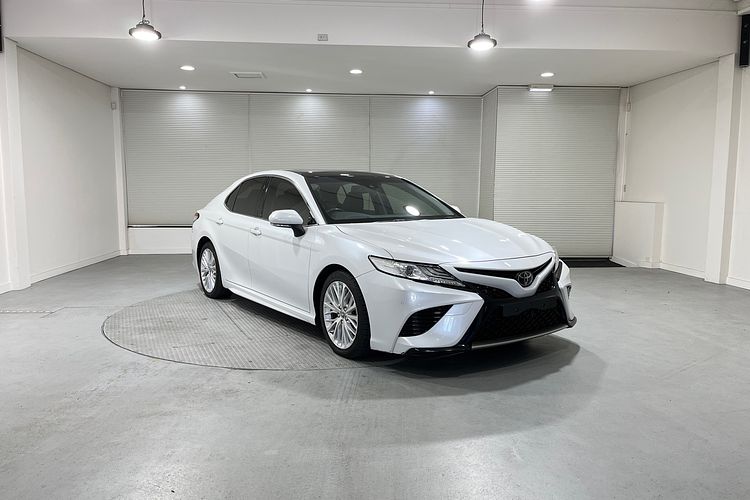 2019 Toyota Camry SL GSV70R