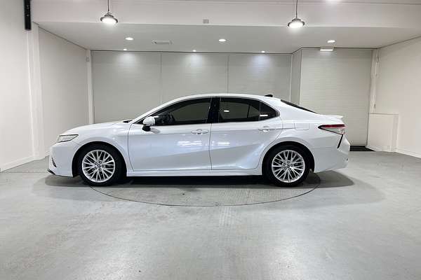 2019 Toyota Camry SL GSV70R