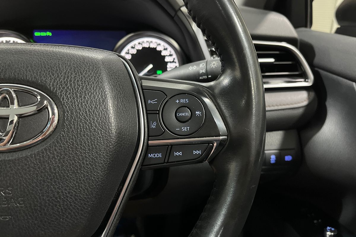 2019 Toyota Camry SL GSV70R