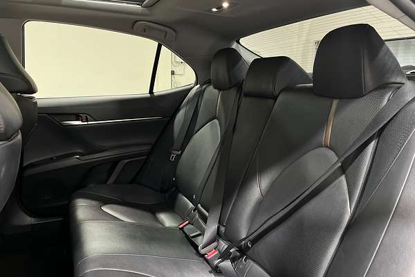 2019 Toyota Camry SL GSV70R
