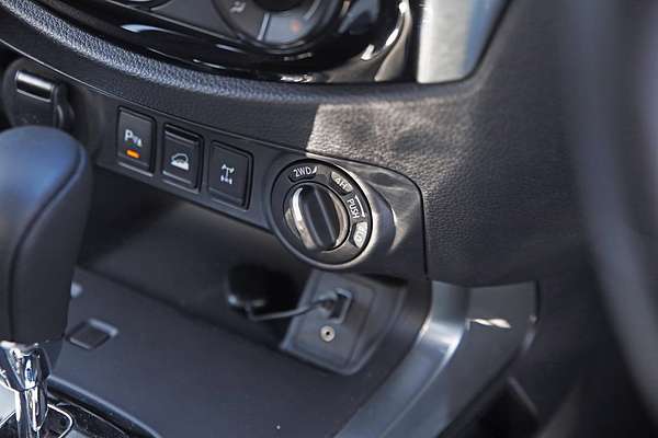 2023 Nissan Navara ST D23 4X4