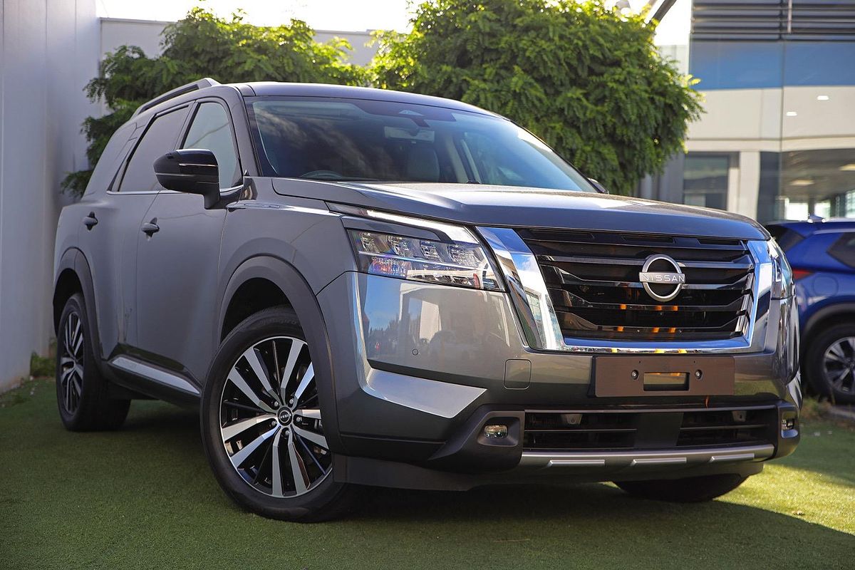 2024 Nissan Pathfinder Ti-L R53