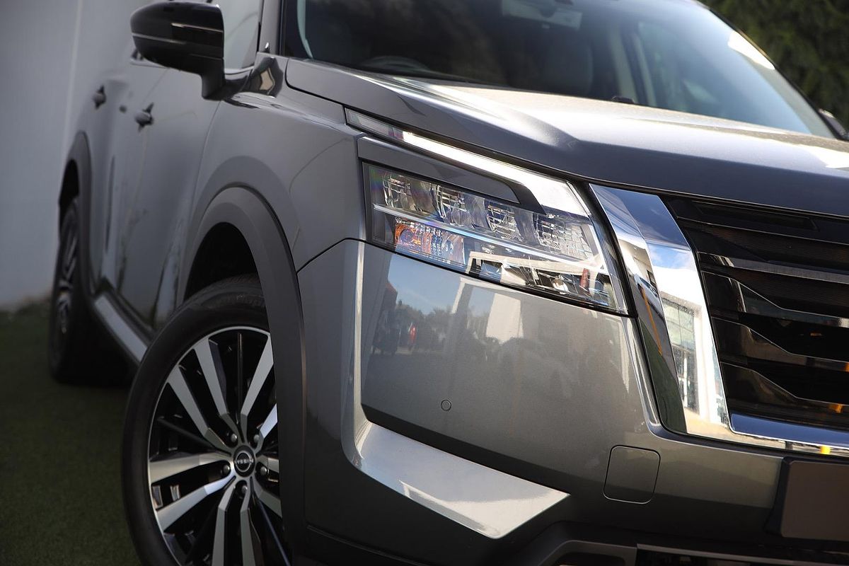 2024 Nissan Pathfinder Ti-L R53