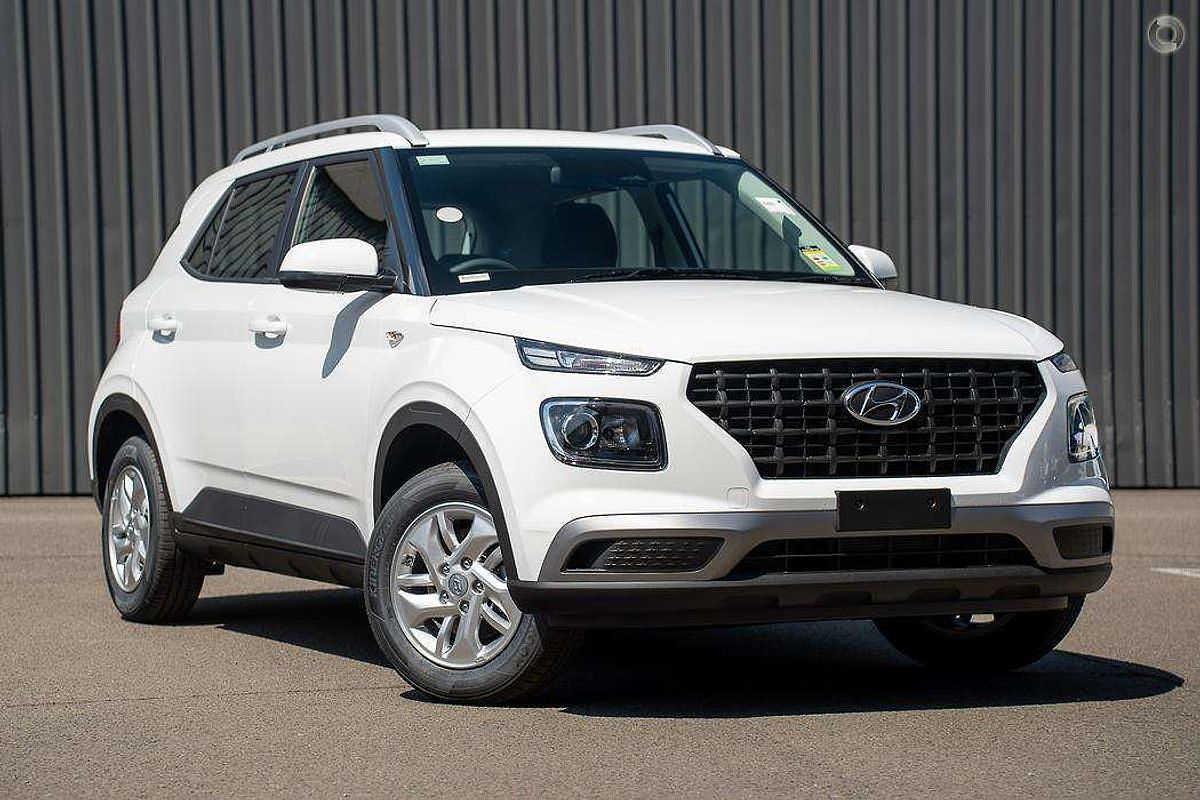 2025 Hyundai Venue (No Badge) QX.V5