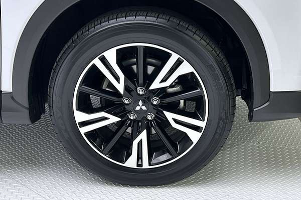 2023 Mitsubishi Eclipse Cross LS YB