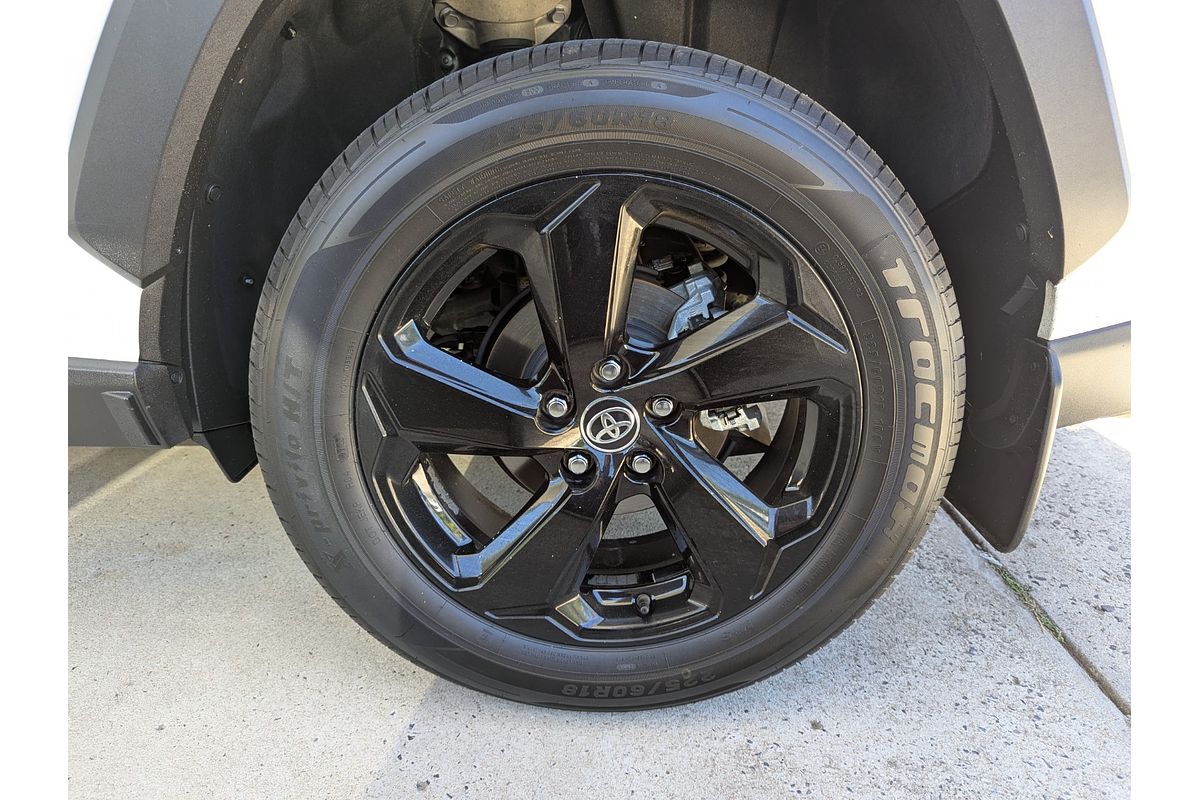 2020 Toyota RAV4 Cruiser AXAH54R