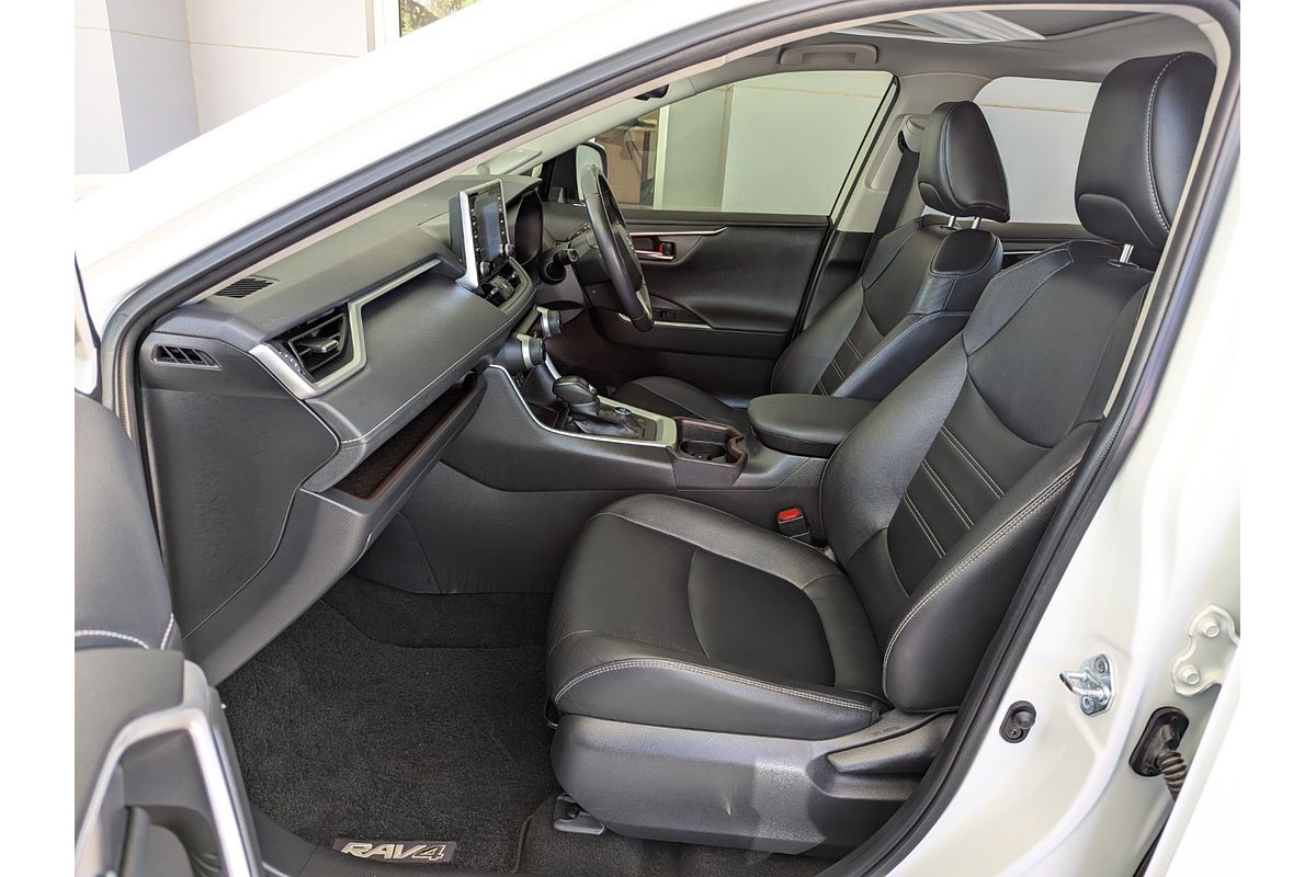 2020 Toyota RAV4 Cruiser AXAH54R
