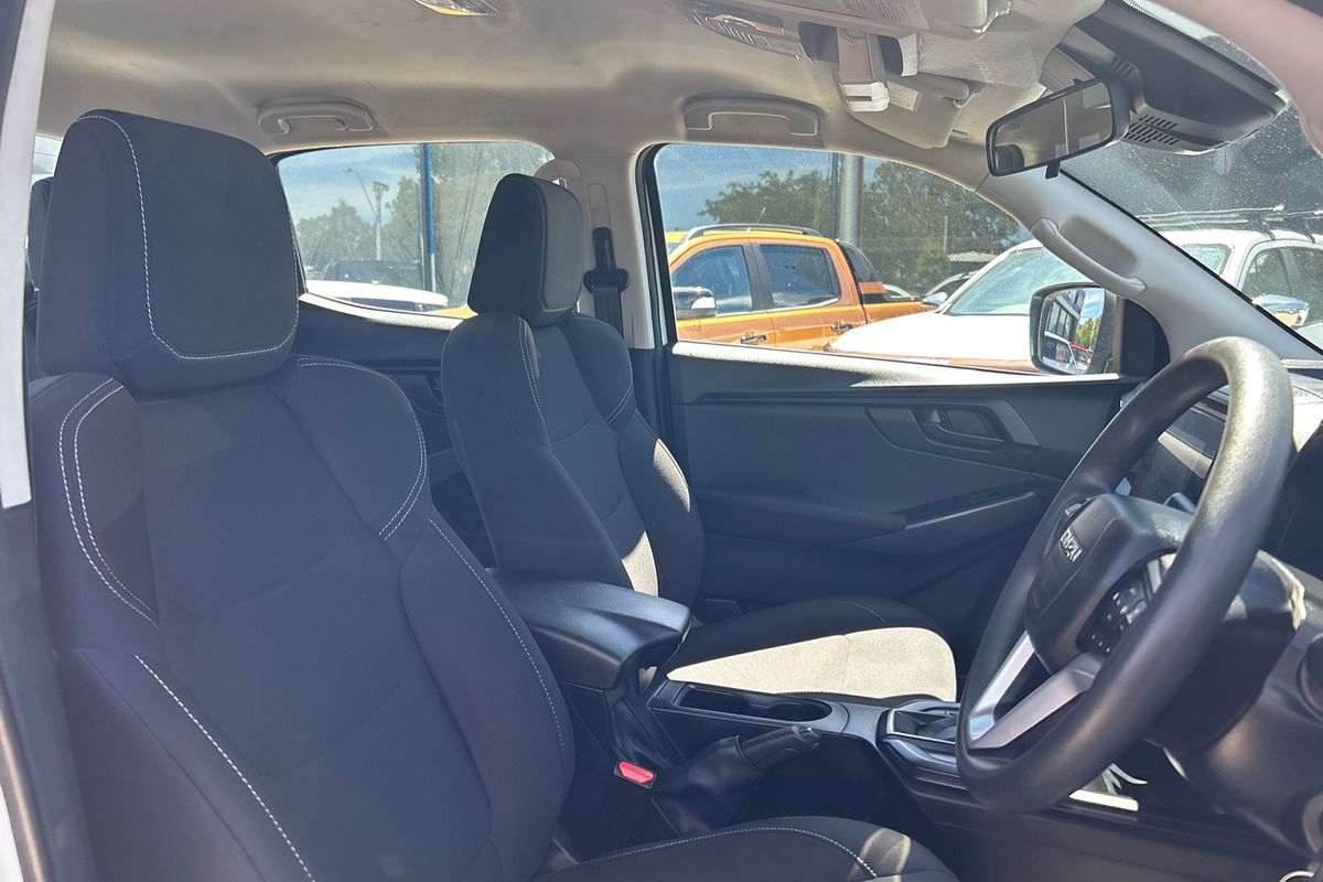 2023 Isuzu D-MAX SX 4X4