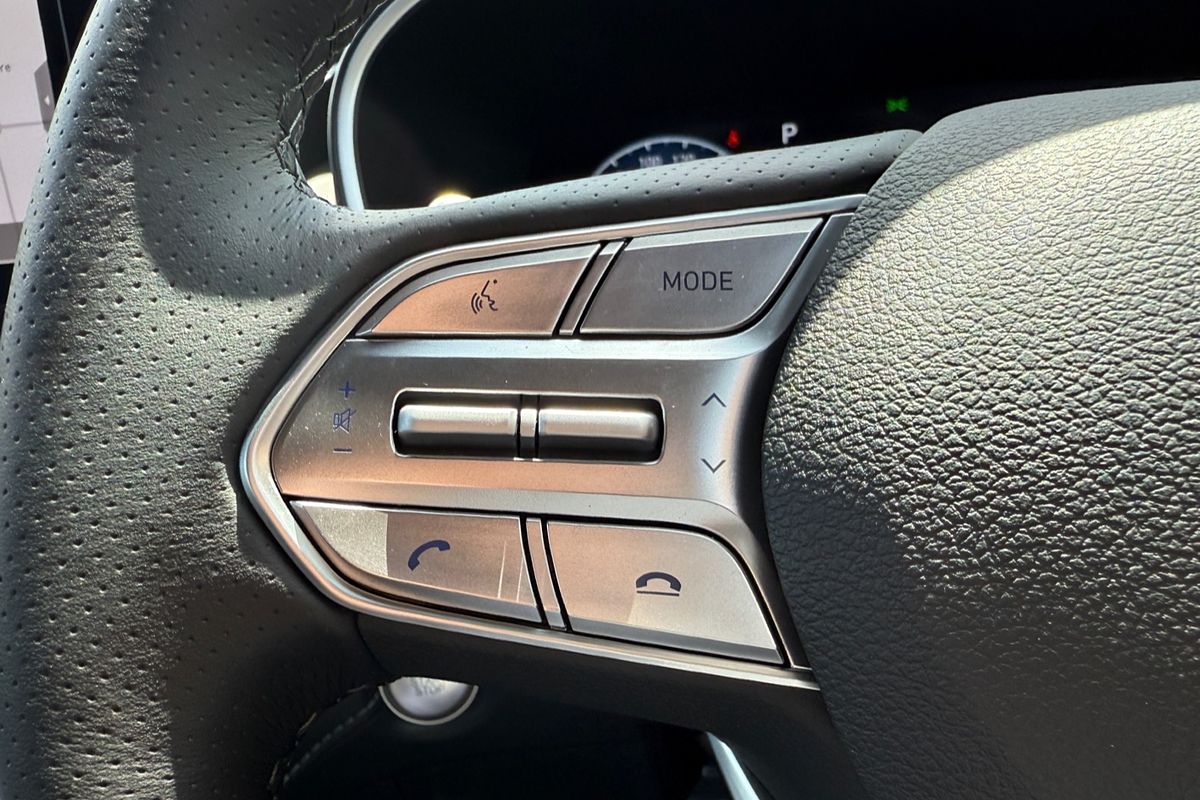2023 Hyundai Santa Fe Hybrid Highlander TM.V4