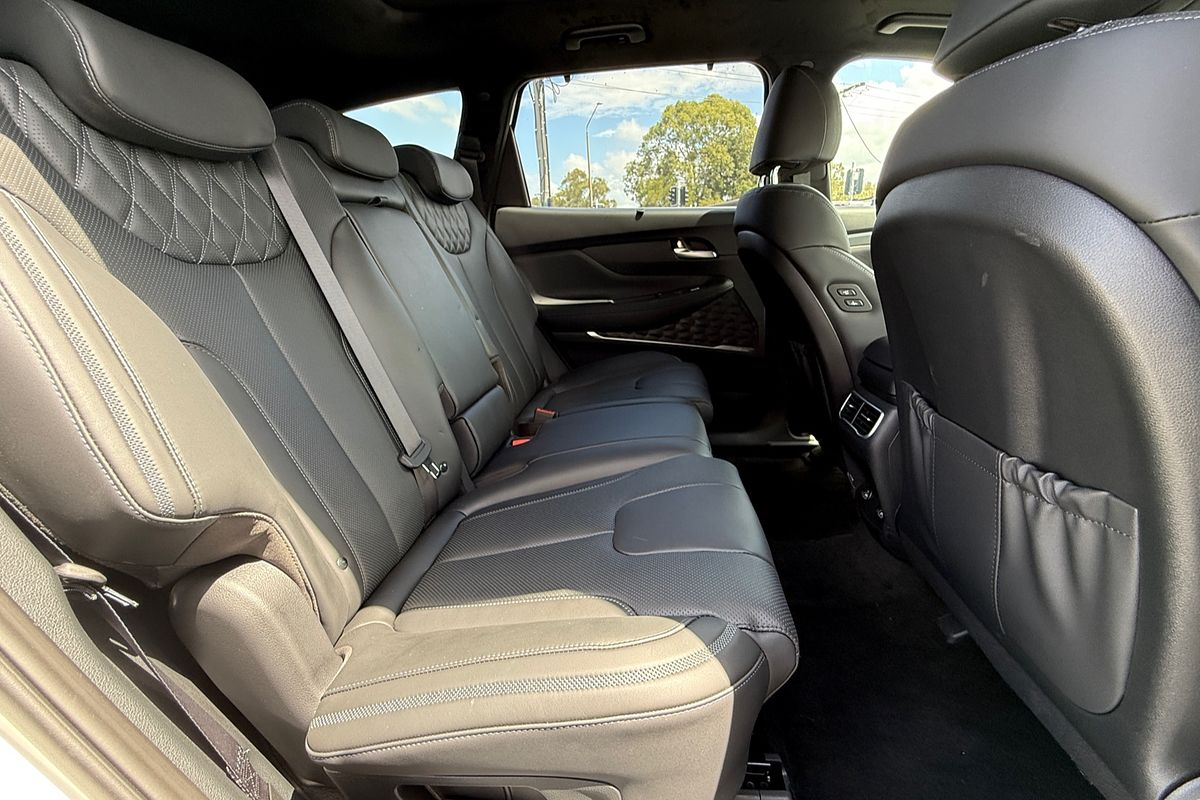 2023 Hyundai Santa Fe Hybrid Highlander TM.V4