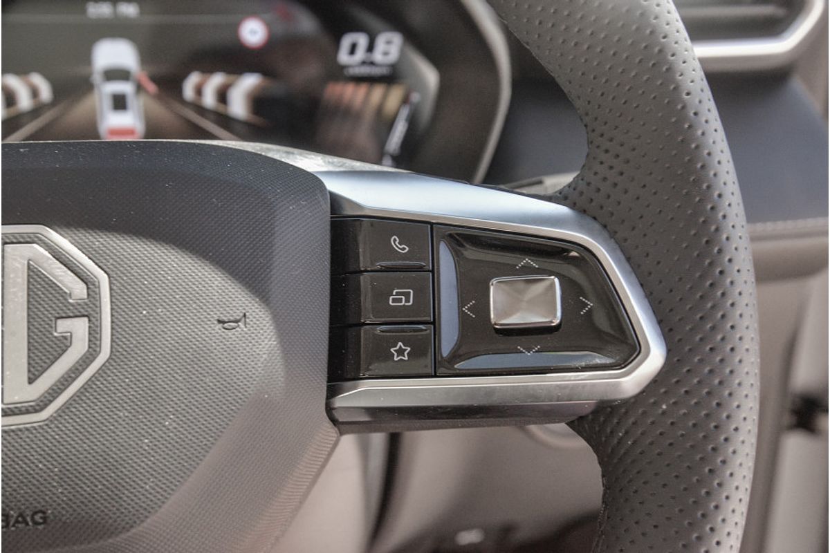 2025 MG ZS Essence ZS32