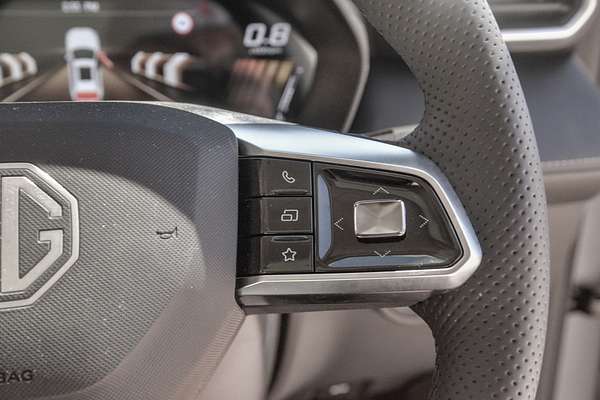 2025 MG ZS Essence ZS32