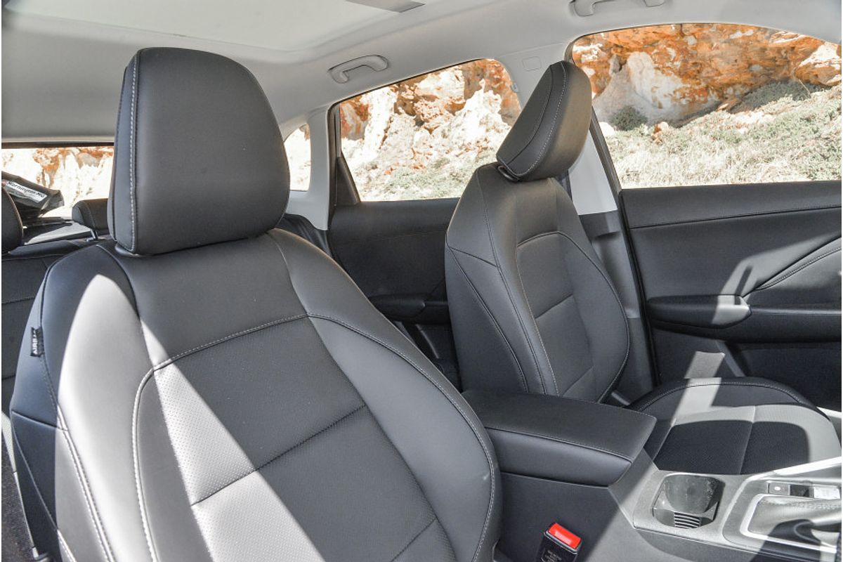 2025 MG ZS Essence ZS32