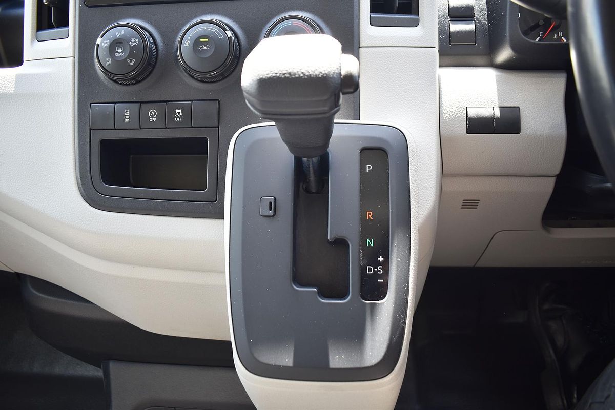 2022 Toyota Hiace GDH300R LWB