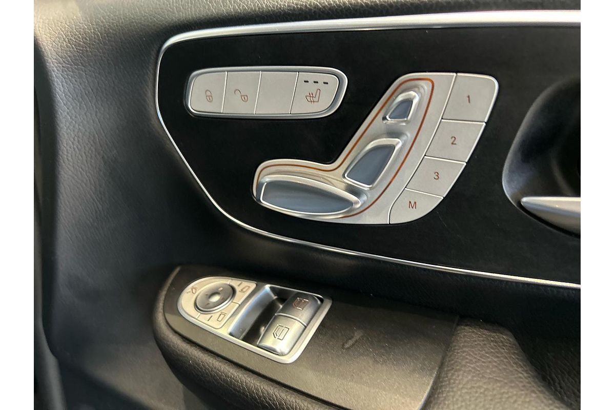 2020 Mercedes-Benz V-Class V220 d 447