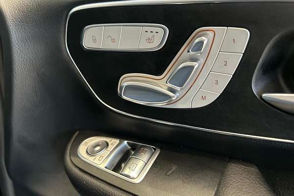 2020 Mercedes-Benz V-Class V220 d 447