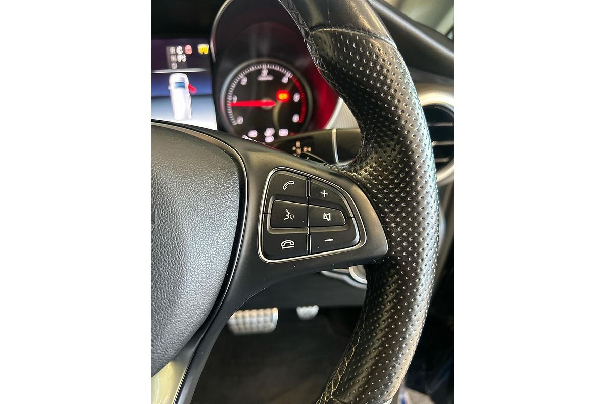 2020 Mercedes-Benz V-Class V220 d 447