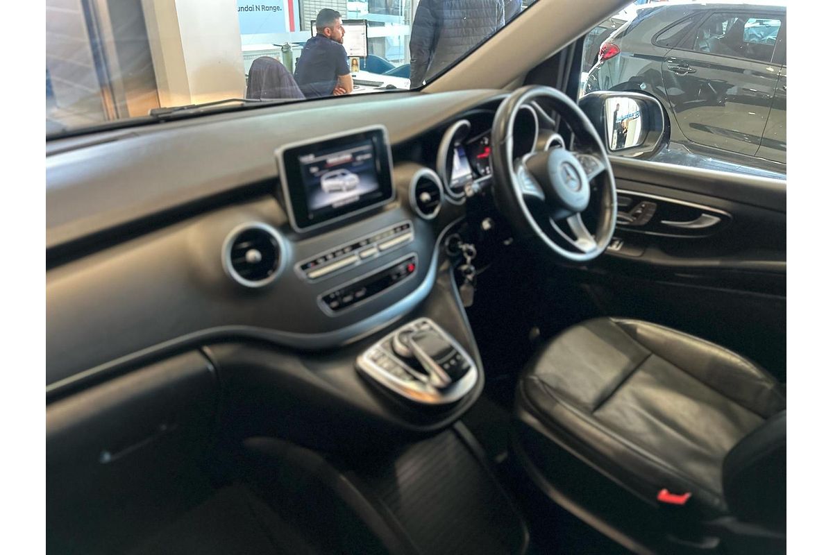 2020 Mercedes-Benz V-Class V220 d 447