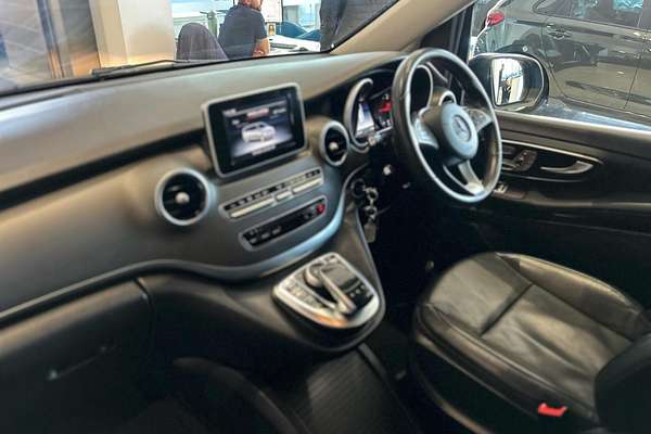 2020 Mercedes-Benz V-Class V220 d 447