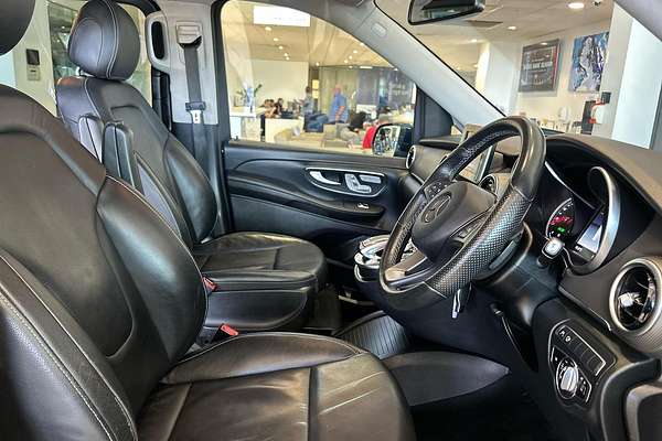 2020 Mercedes-Benz V-Class V220 d 447