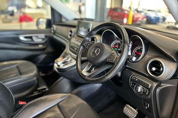 2020 Mercedes-Benz V-Class V220 d 447