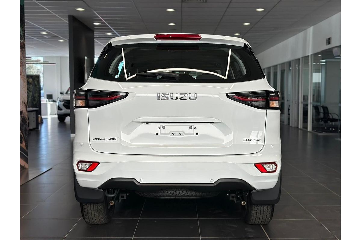2024 Isuzu MU-X LS-M