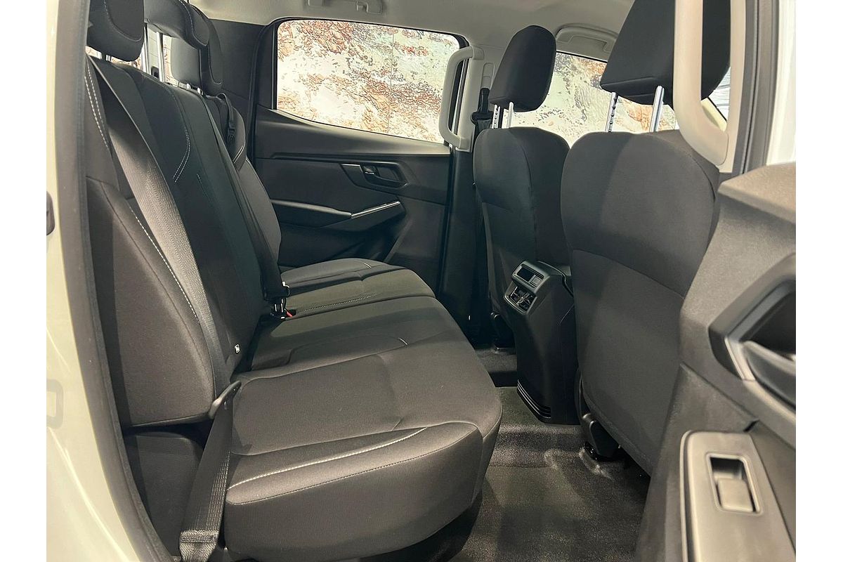 2023 Isuzu D-MAX SX 4X4