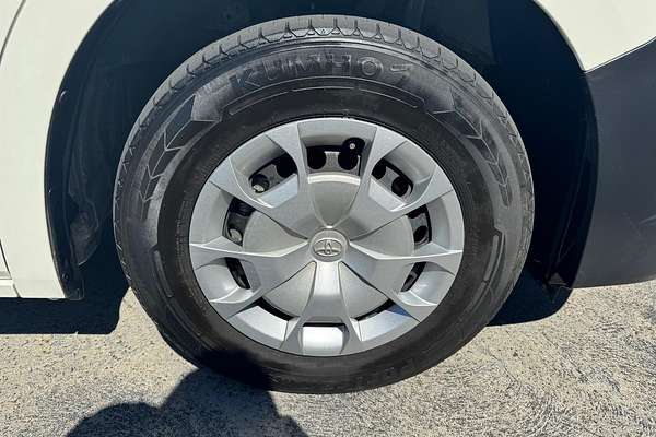 2021 Toyota Hiace GDH300R LWB