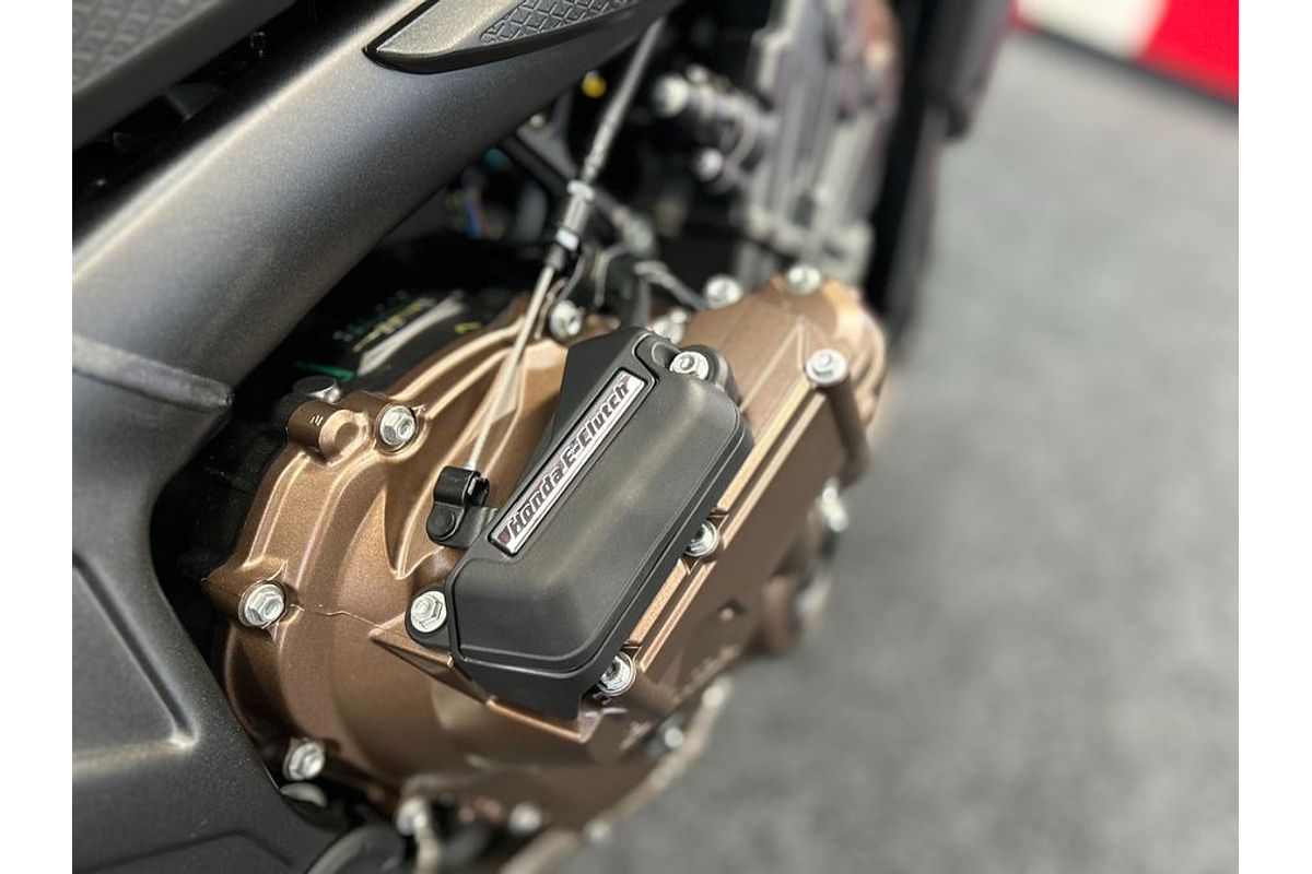 2025 Honda CB650R E-CLUTCH