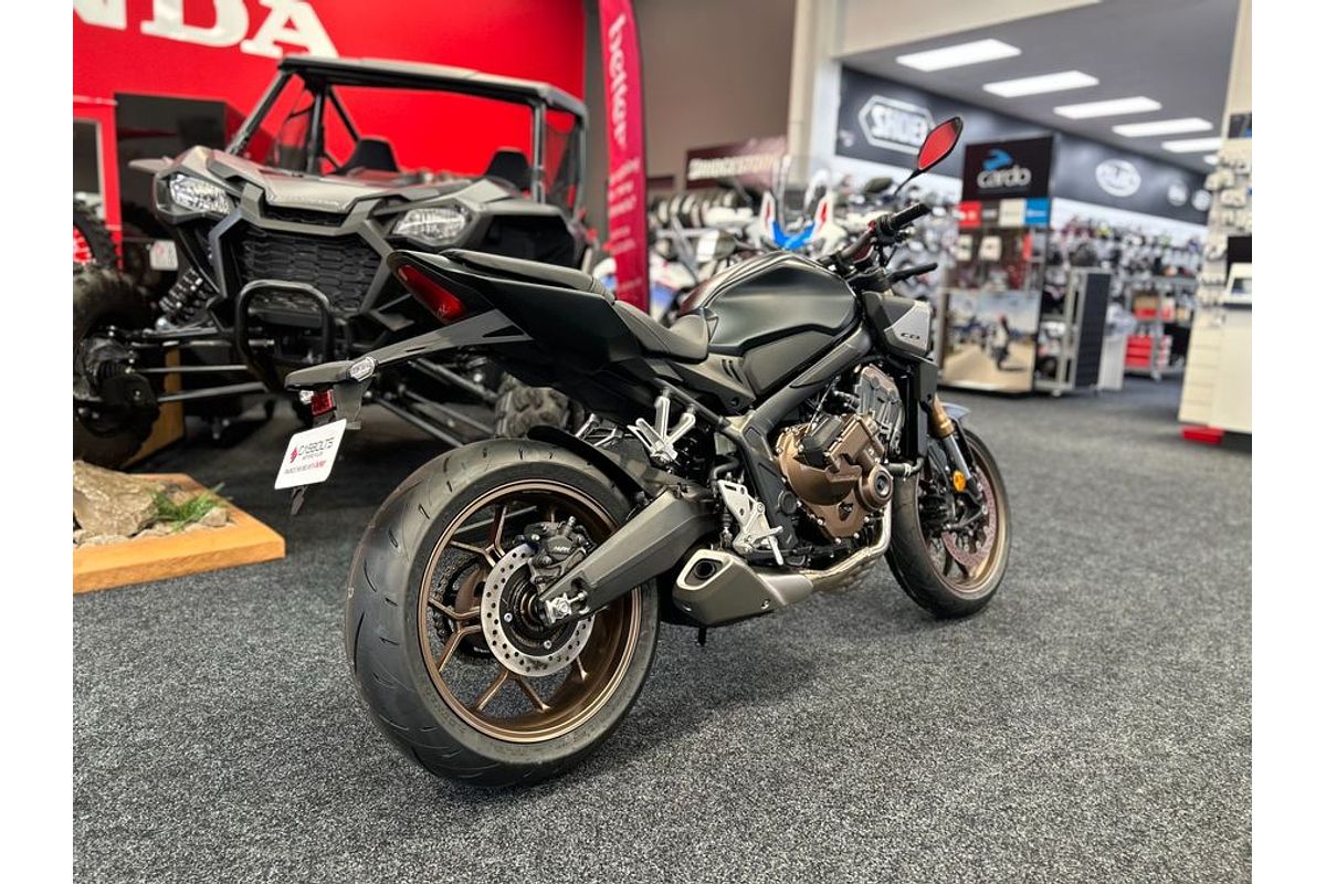 2025 Honda CB650R E-CLUTCH