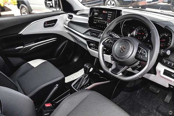 2024 Suzuki Swift Hybrid GLX UZ