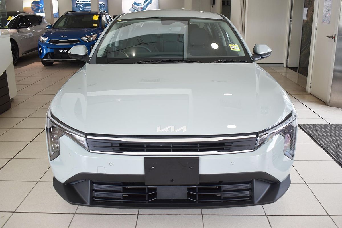 2025 Kia K4 Sport CL4m